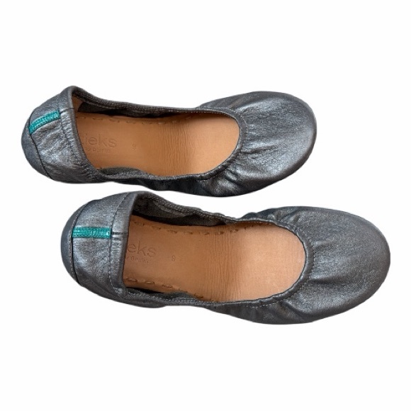 NWOB Tieks by Gavrieli Metallic Pewter Gray Flats Size 9 - Picture 3 of 6